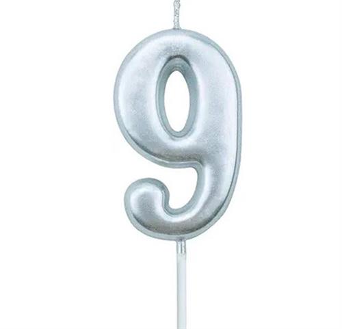 10cm Silver Numerical Birthday Candle Nr.9